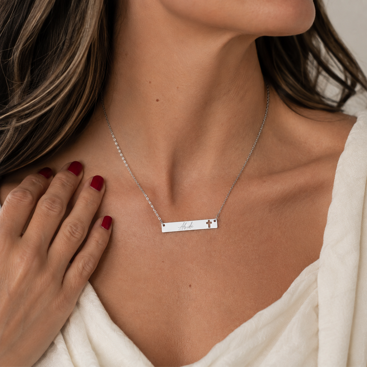 Abide Bar Necklace - Silver.png