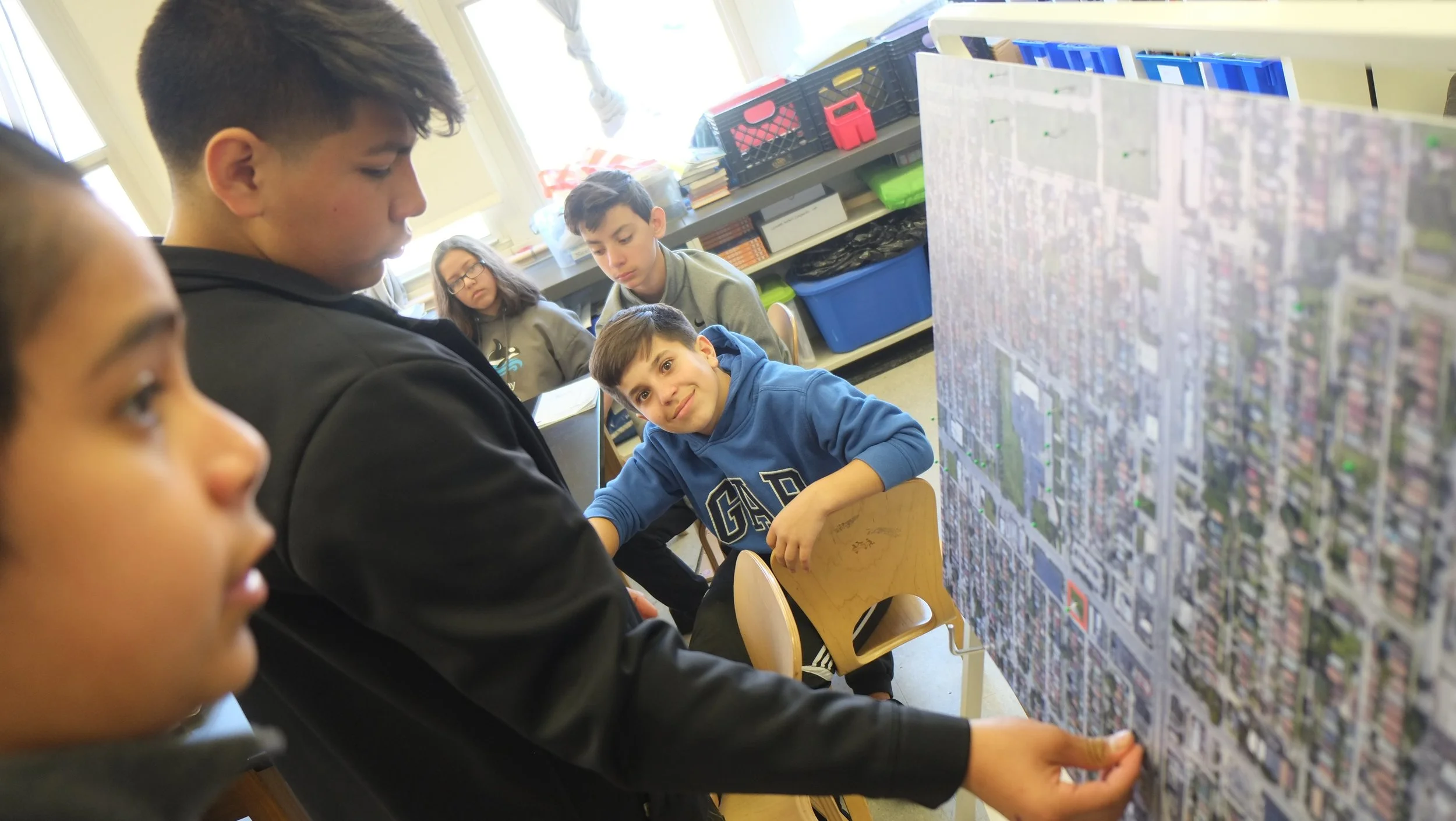 Students identify land uses in their neighborhood.