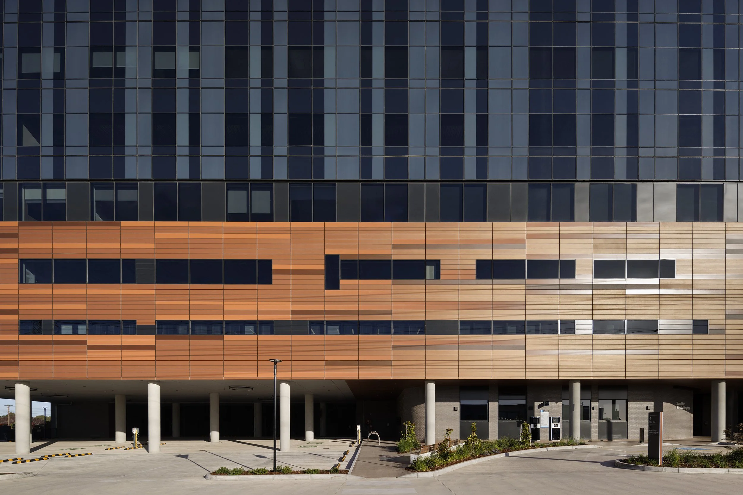 Sunshine Private Hospital | Billard Leece Partnership