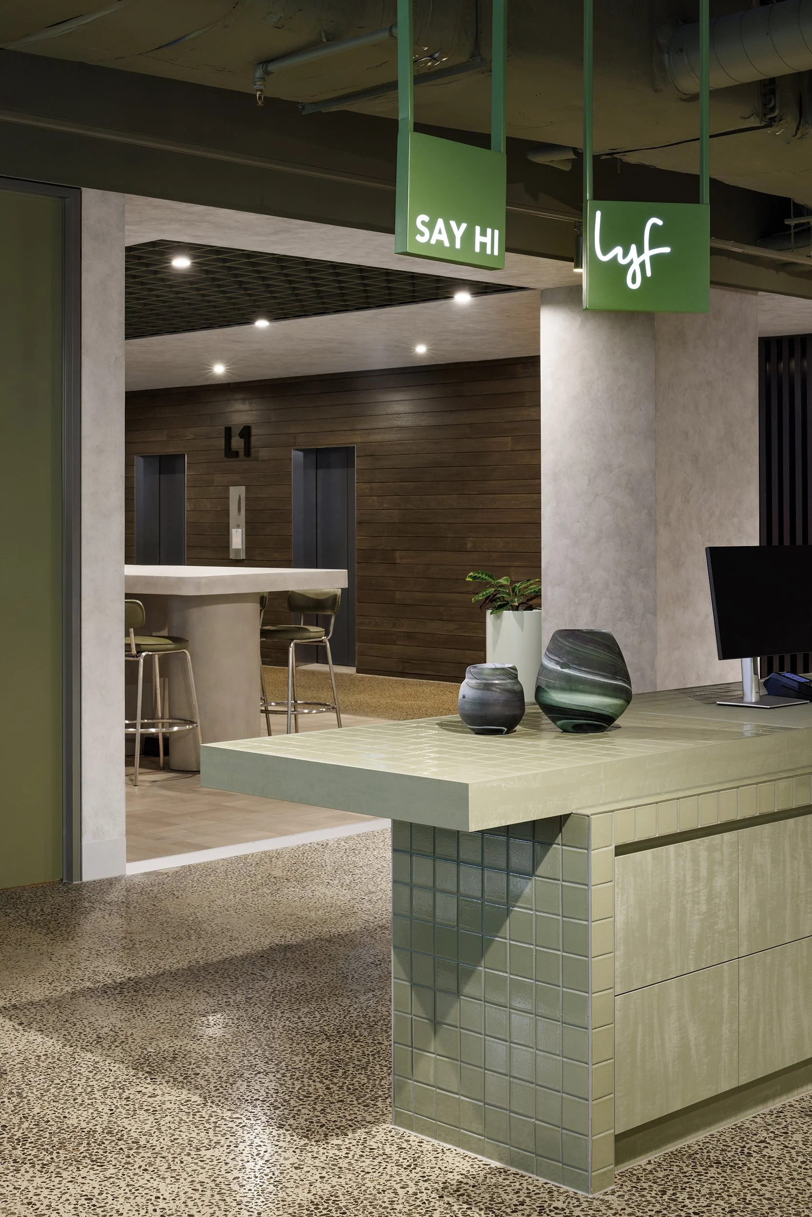 Lyf on Elizabeth | DKO