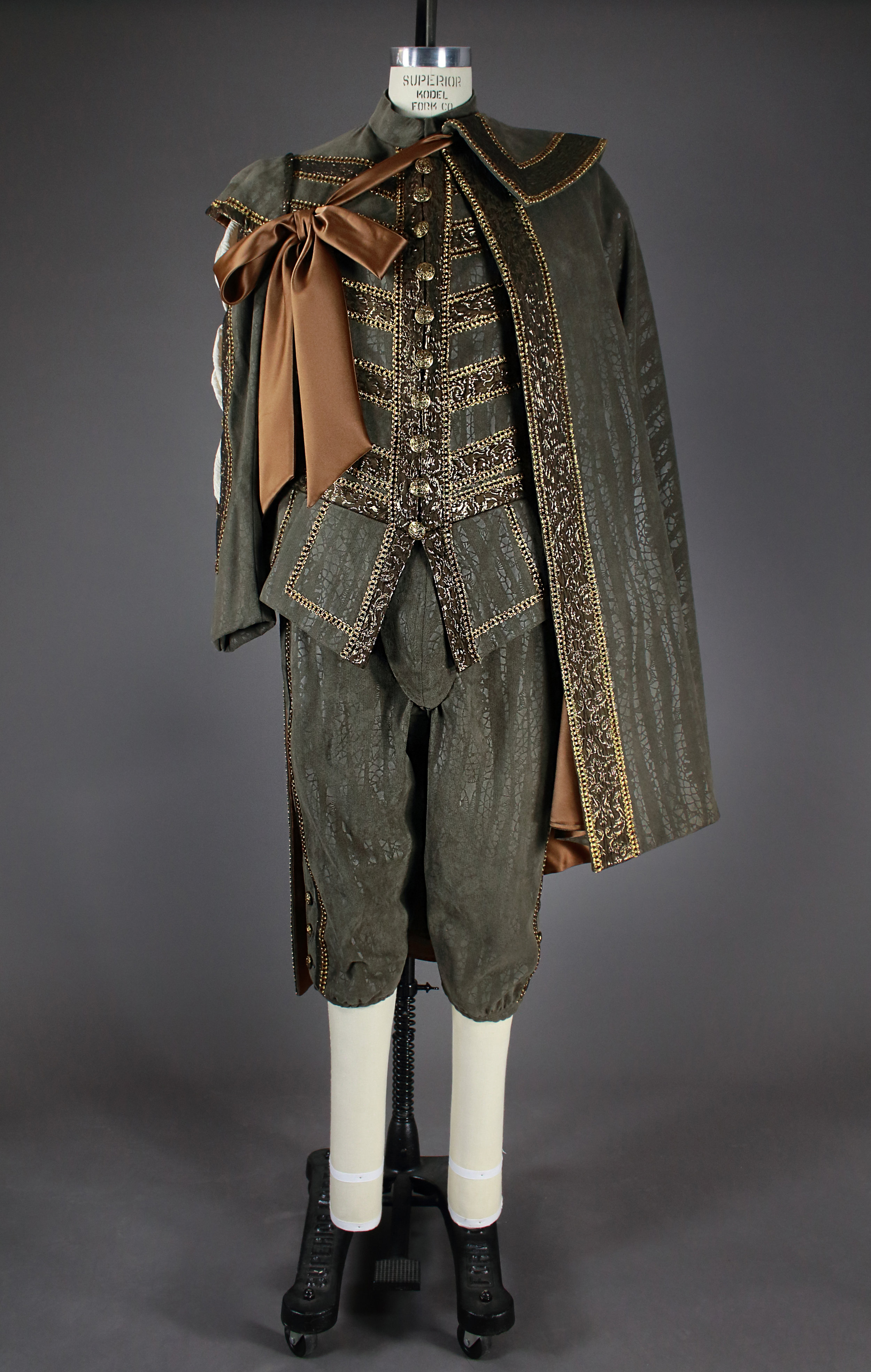  Costume courtesy of Malabar Limited 