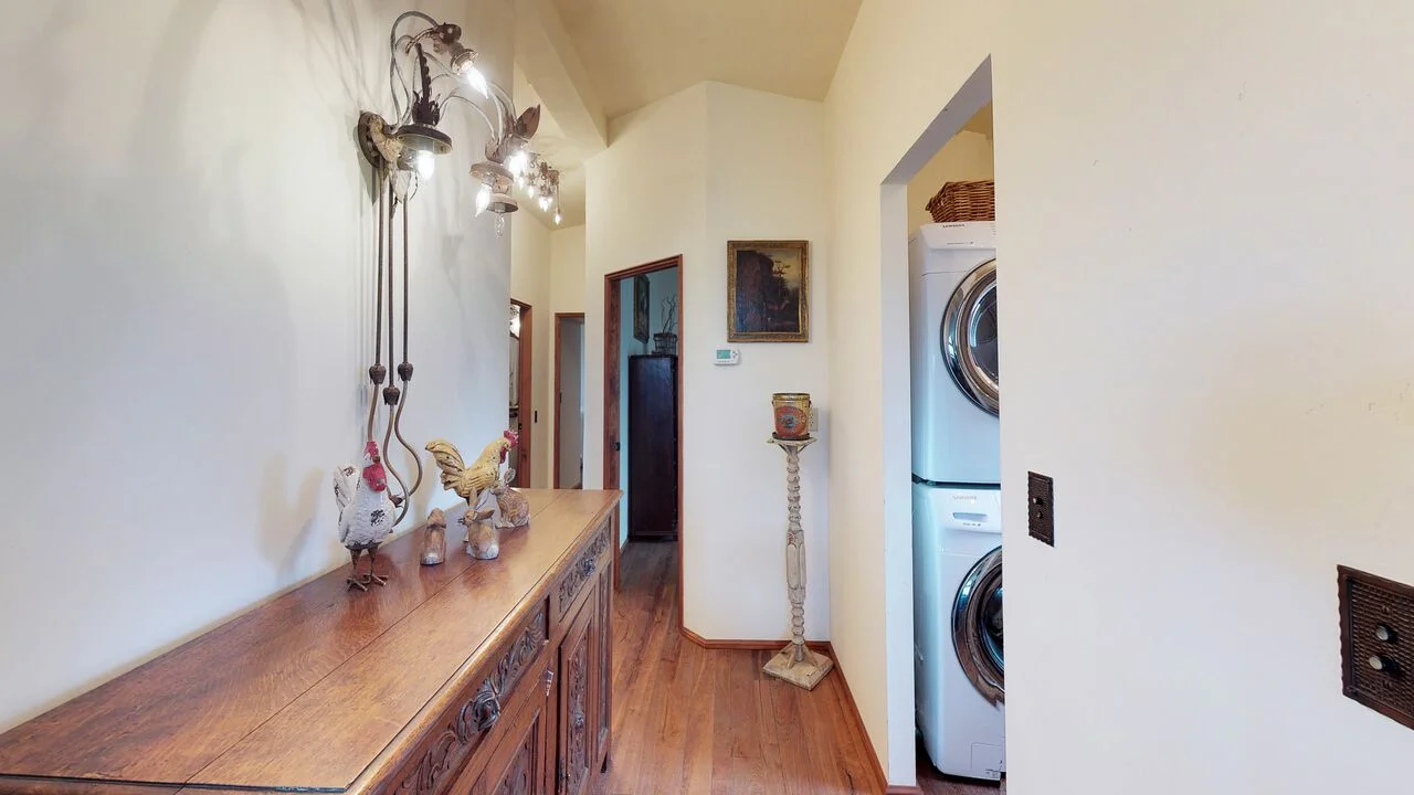 87WyDm2ejii - 02.13.2018_13.40.34_preview.jpeg