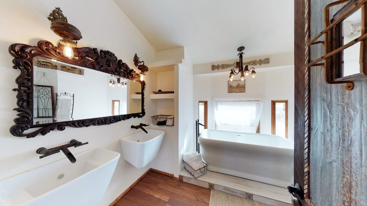 87WyDm2ejii - 02.13.2018_13.46.14_preview.jpeg