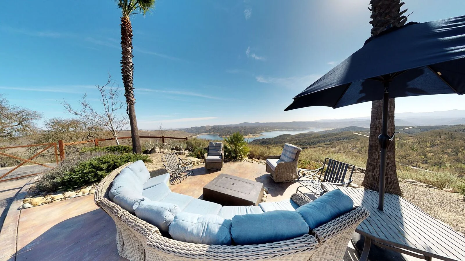 yVb1XbcBxNQ - 02.13.2018_18.05.28_preview.jpeg