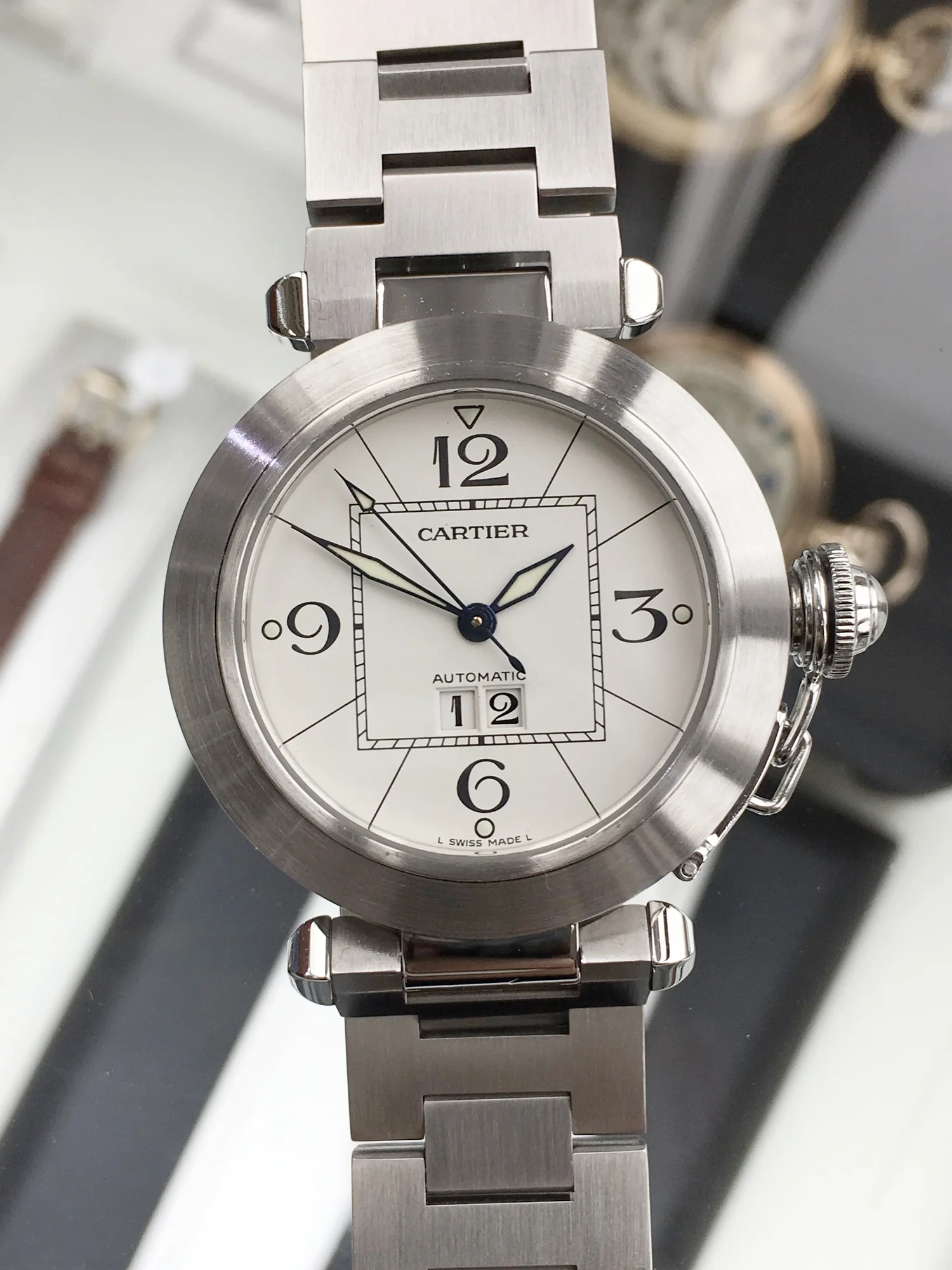 Cartier Pasha C Big Date Autimatic — Wolf Fine Jewelers display picture 2