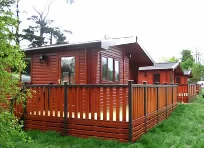 Pine Cabin.jpg