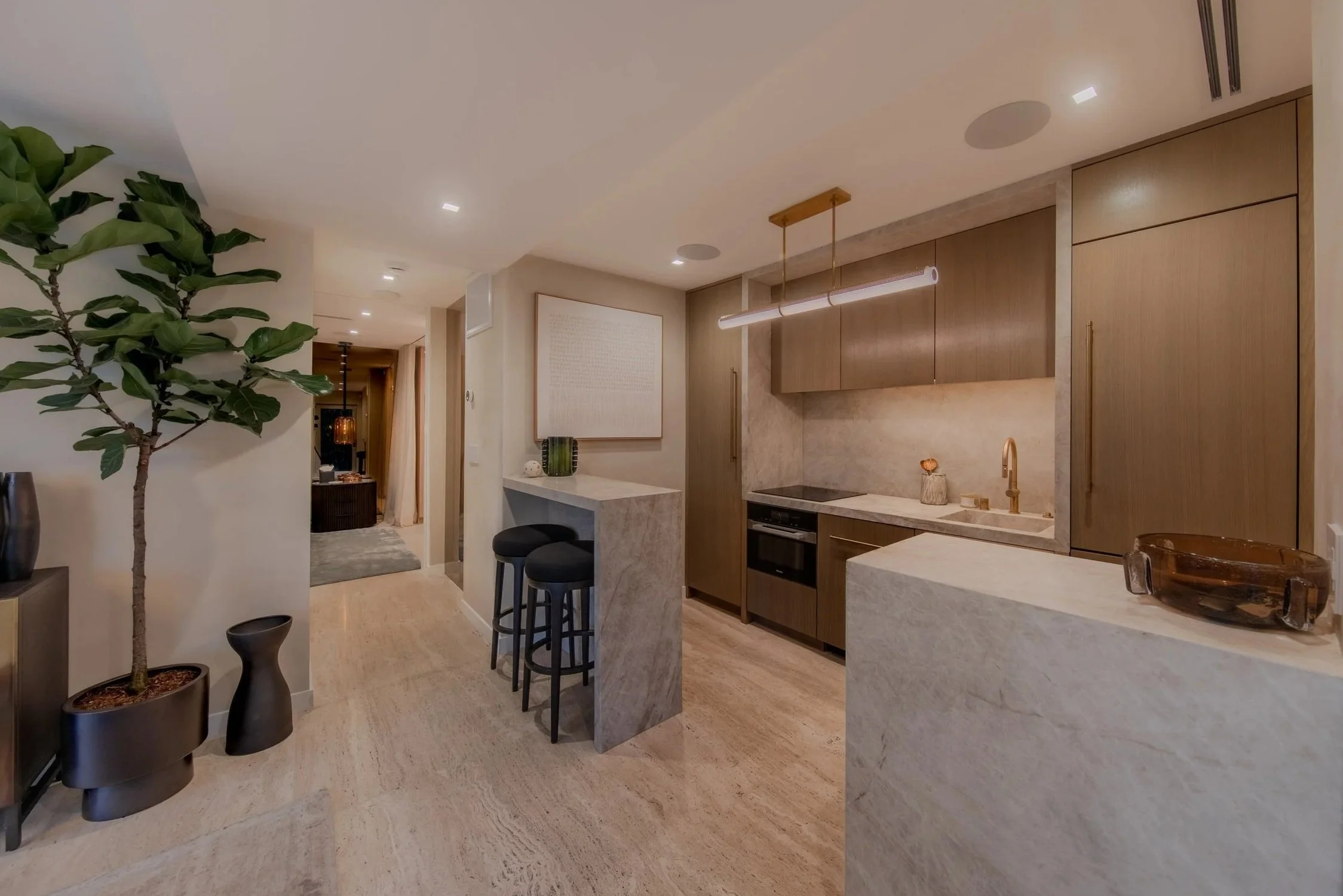 kitchen+to+hall.jpg