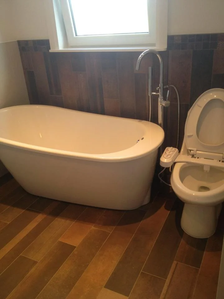 bath 100.jpg