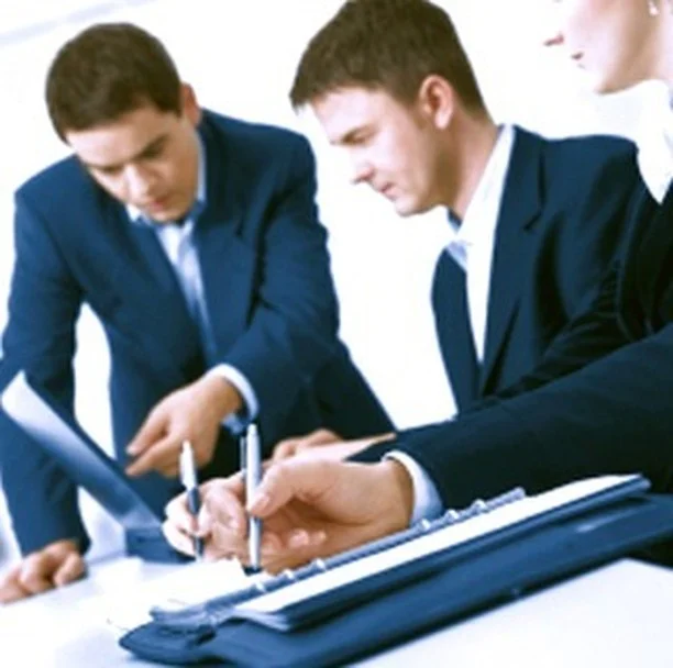 Entre las tem&aacute;ticas en las que podemos ayudarte est&aacute; la de ofreceros nuestro completo Servicio Outsourcing de Gesti&oacute;n Empresarial!!
#BACKOFFICE
📩📈📊📓
Ll&aacute;manos y enfoca vuestros esfuerzos donde m&aacute;s los necesitas!
