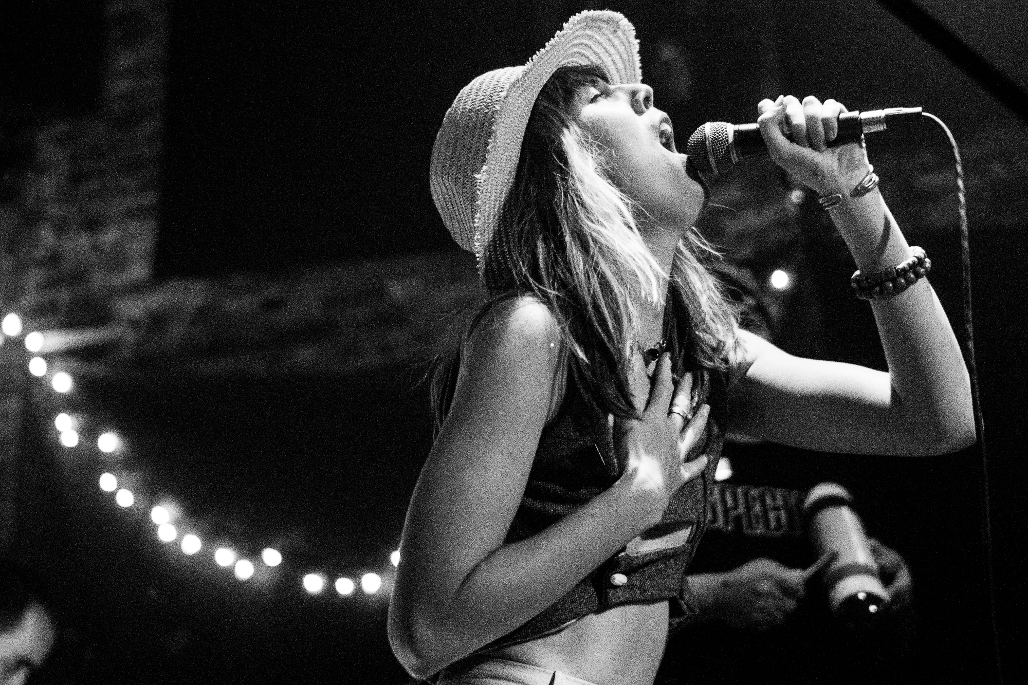 Holly Overton with Midnight People