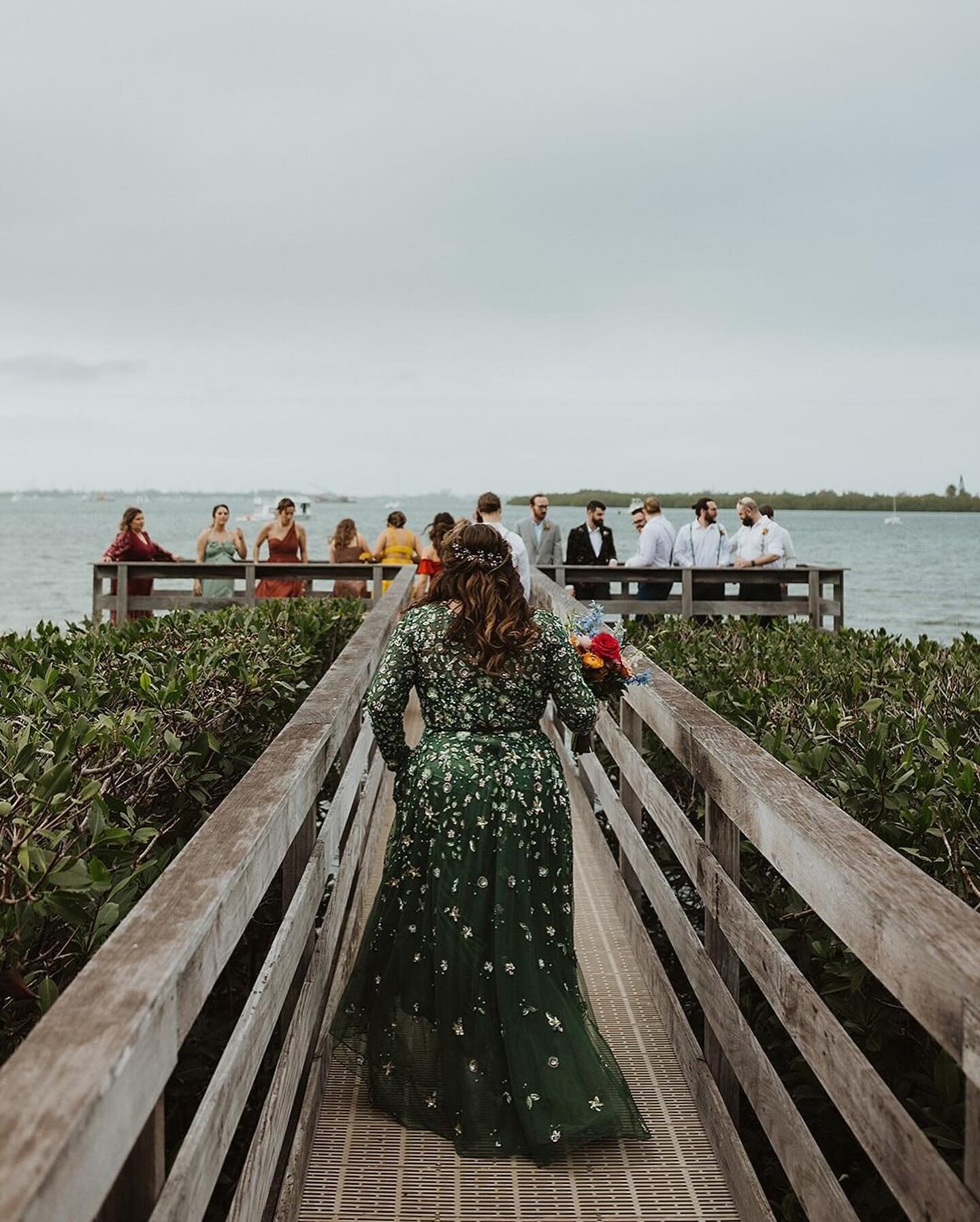 Escaping California storms this past January to wander around beaches in the Florida Keys was a pretty epic way to start the year.⁠
⁠
Even with some flight cancellations, Emily &amp; Pete made it out to the Keys and threw an amazing intimate wedding 