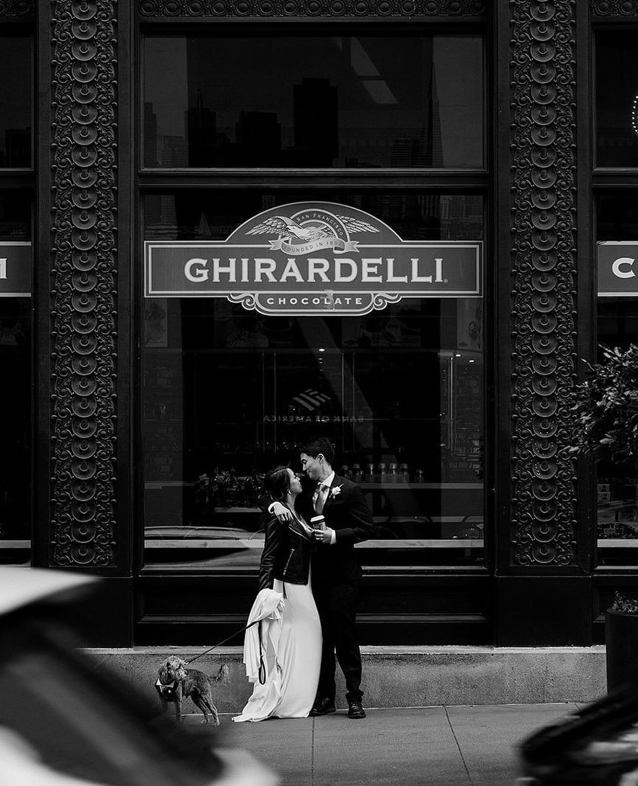 Stopping for a treat on your wedding day is ALWAYS a good idea 🍦⁠
⁠
⁠
with @stacykung &amp; Andrew ⁠
+⁠
+⁠
#ghirardellisquare #sfelopement #sanfranciscoelopement