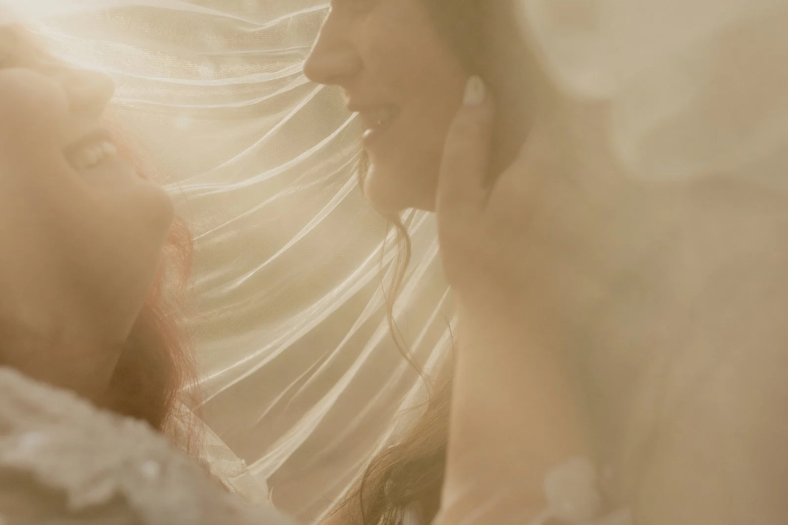 TWILIGHT INSPIRED BACKYARD FOREST WEDDING