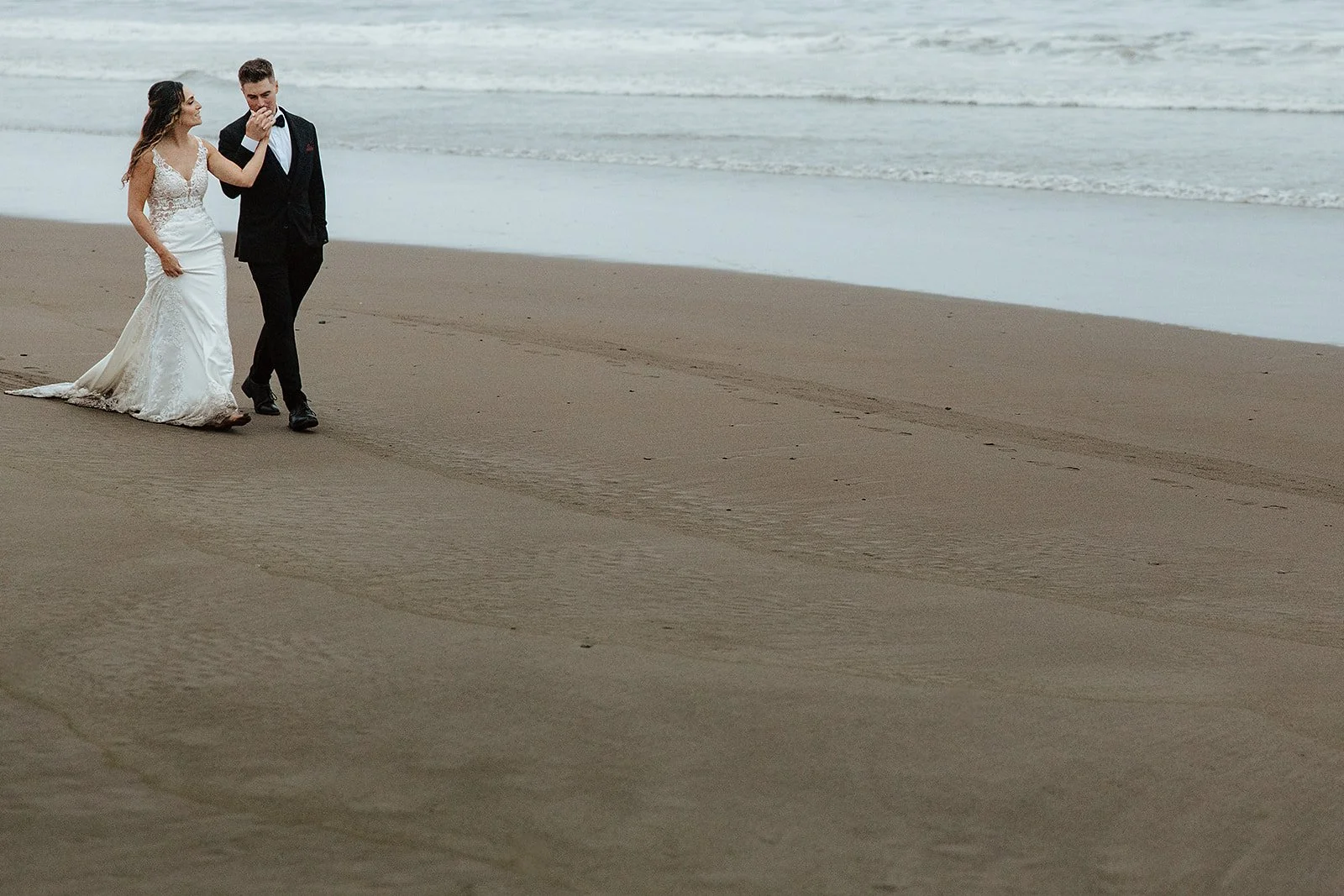 How to Tell your Parents (and Family) you're eloping
