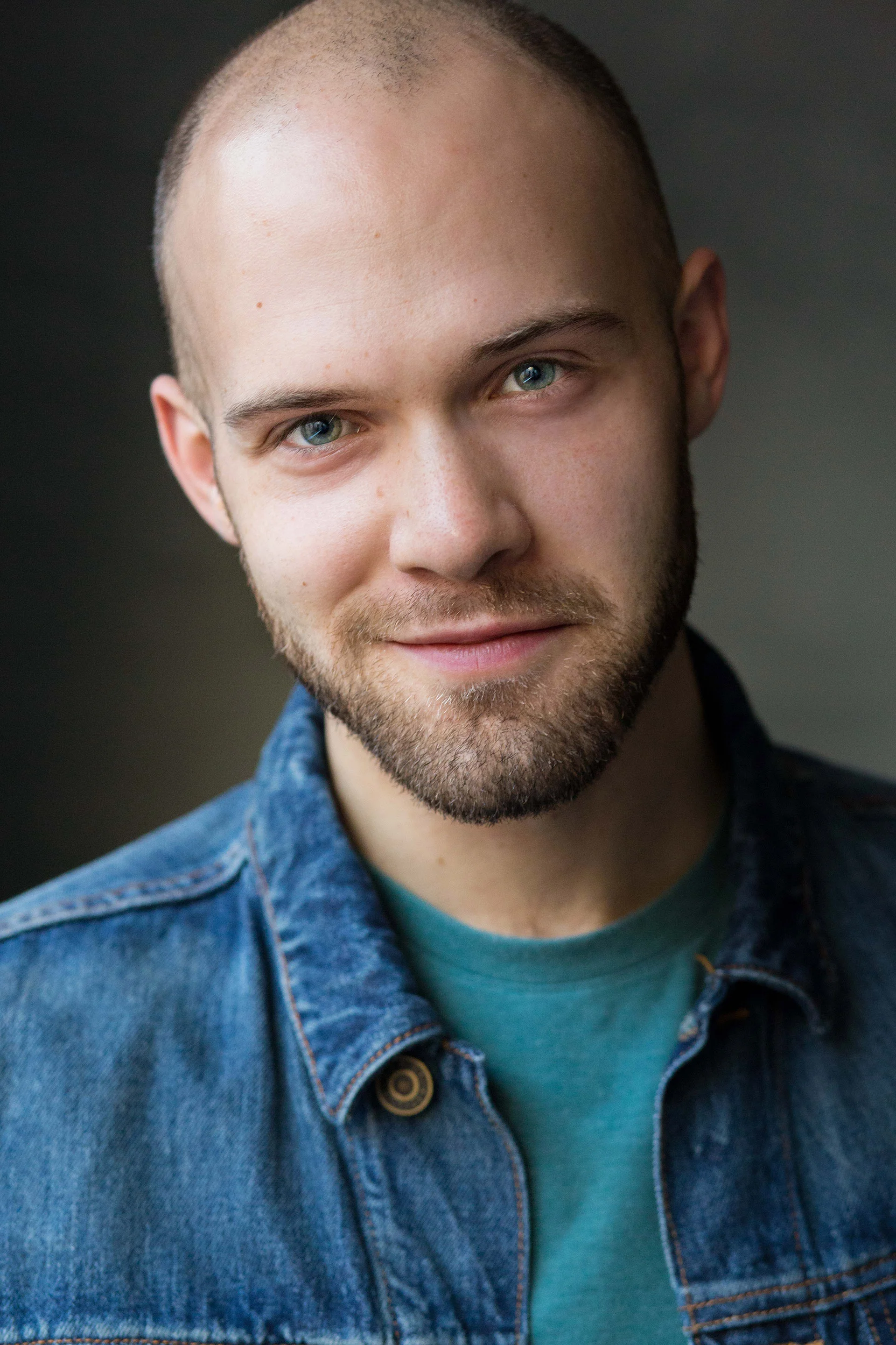 Thomas_Varga_Headshot_Full_Theatrical.jpg