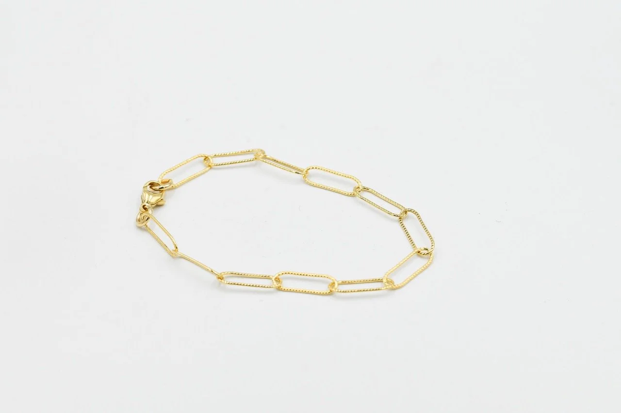 Paperclip-Chaiin-Bracelet-Gold-Filled- Large-Link-Textured-Amy-Sabatier-Designs-1 Large.jpeg