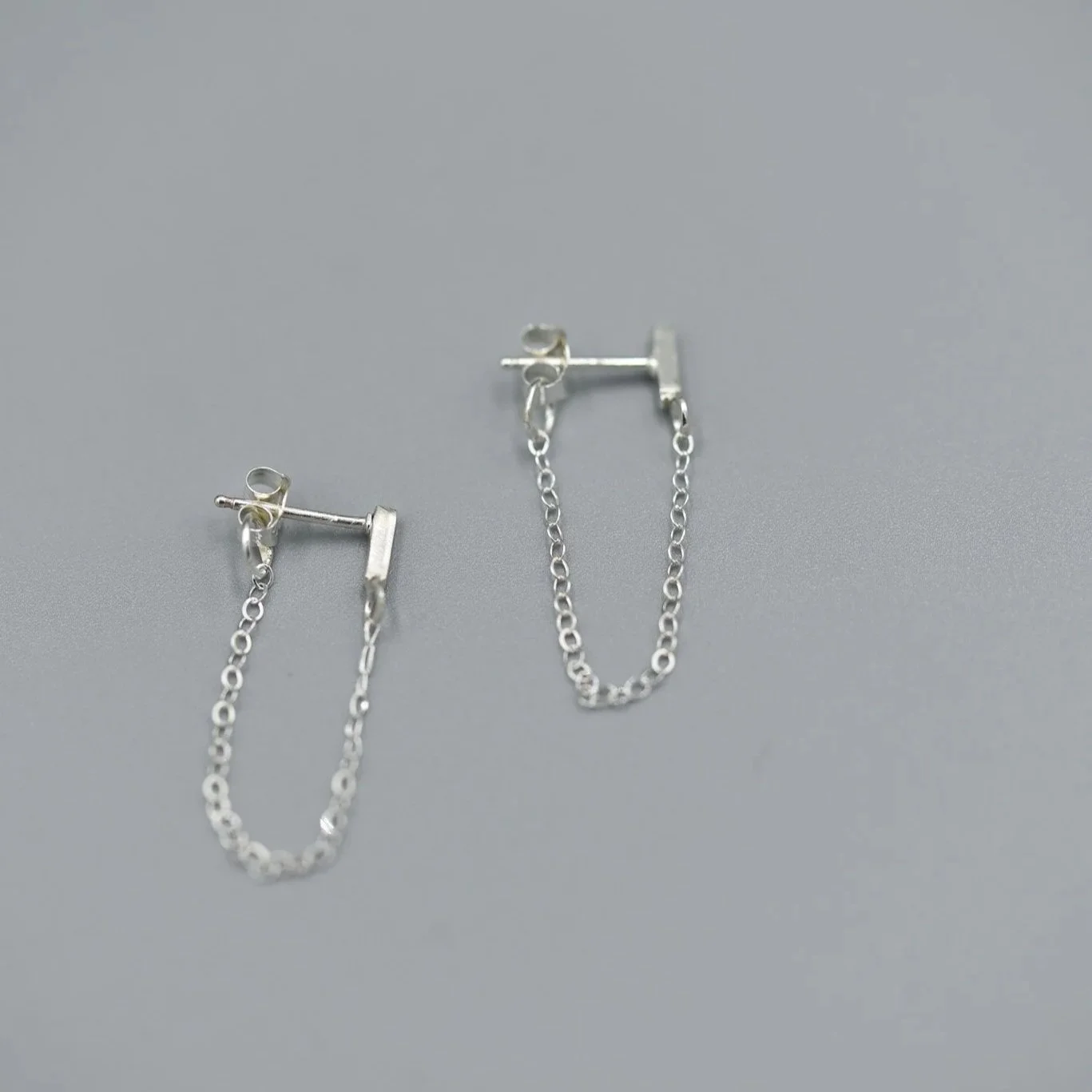 Silver-Chain-Studs-Earrings-Amy-Sabatier-Designs-Artisinal-Handmade-Jewelry-04.jpg