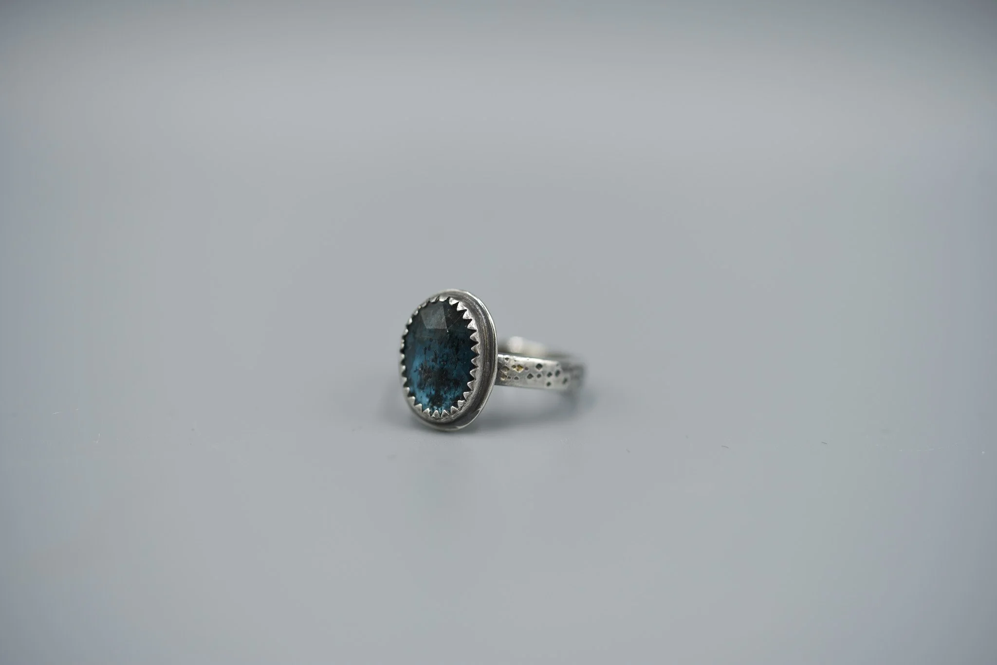 Amy -Sabatier-Designs-Teal-Blue-Kyanite-Prism-Ring-Sterling-Silver-Handmade-3.jpg