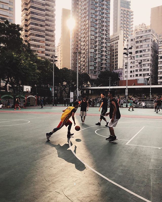 Wan Chai neighbourhood.  #hongkong  #wanchai #basketball