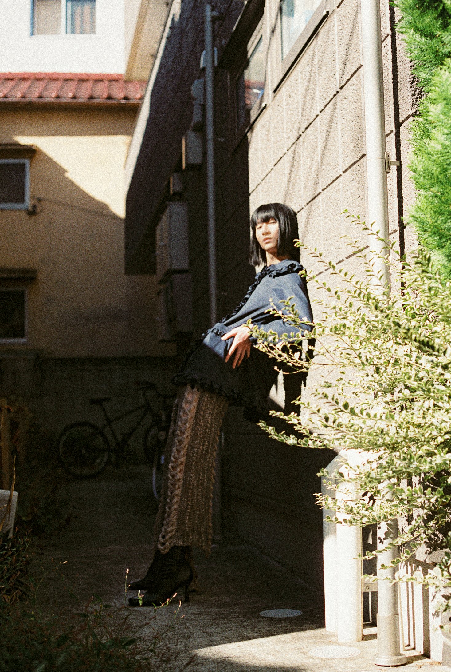 Look2.4.jpg