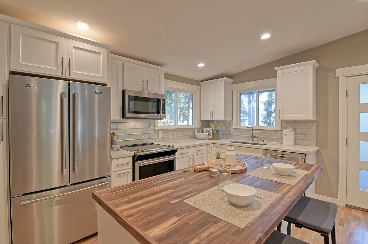 15045 SE 44th Place, Bellevue, WA 98006 - 03.jpg