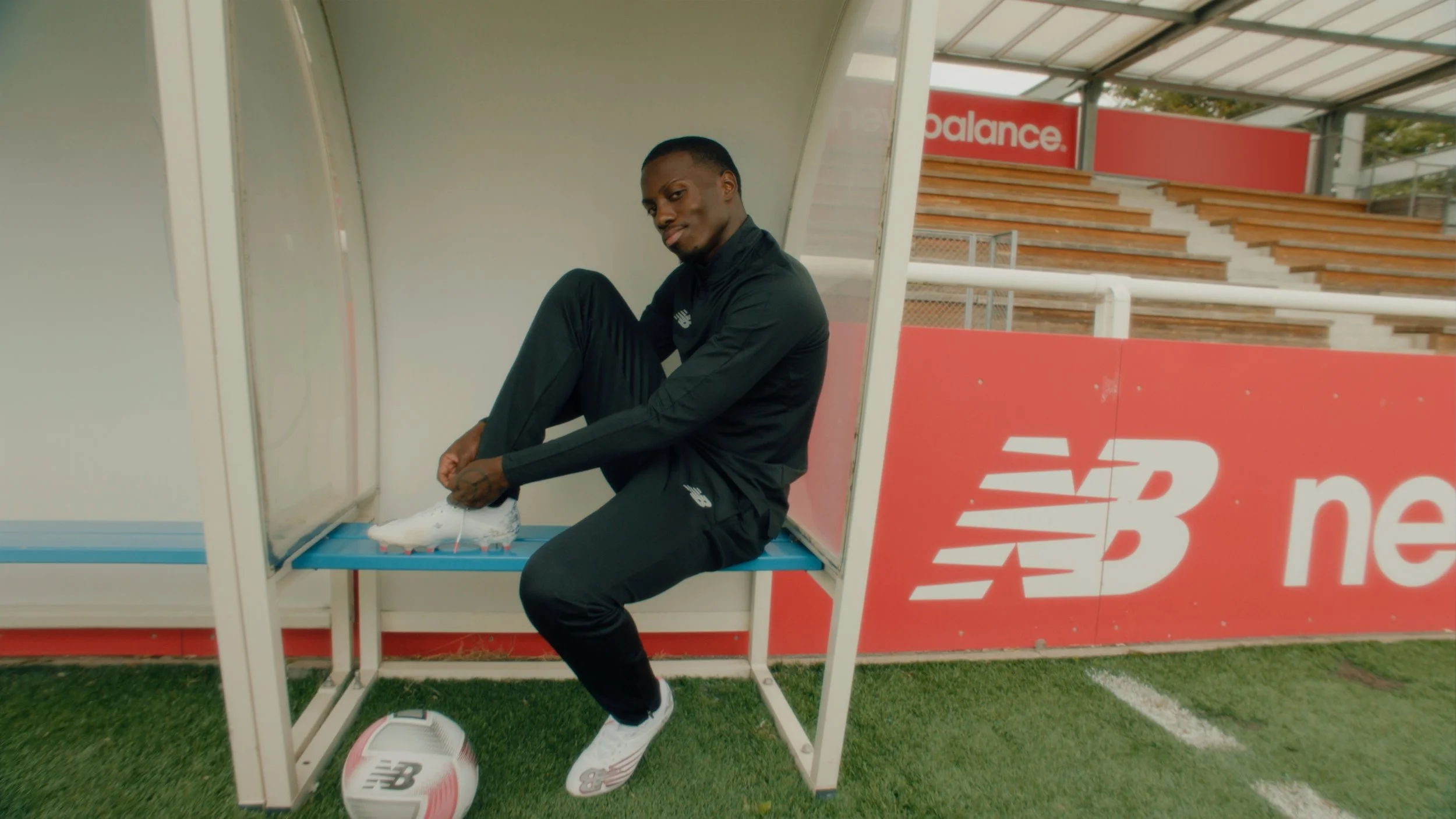 NewBalance_TimWeah-b.jpg