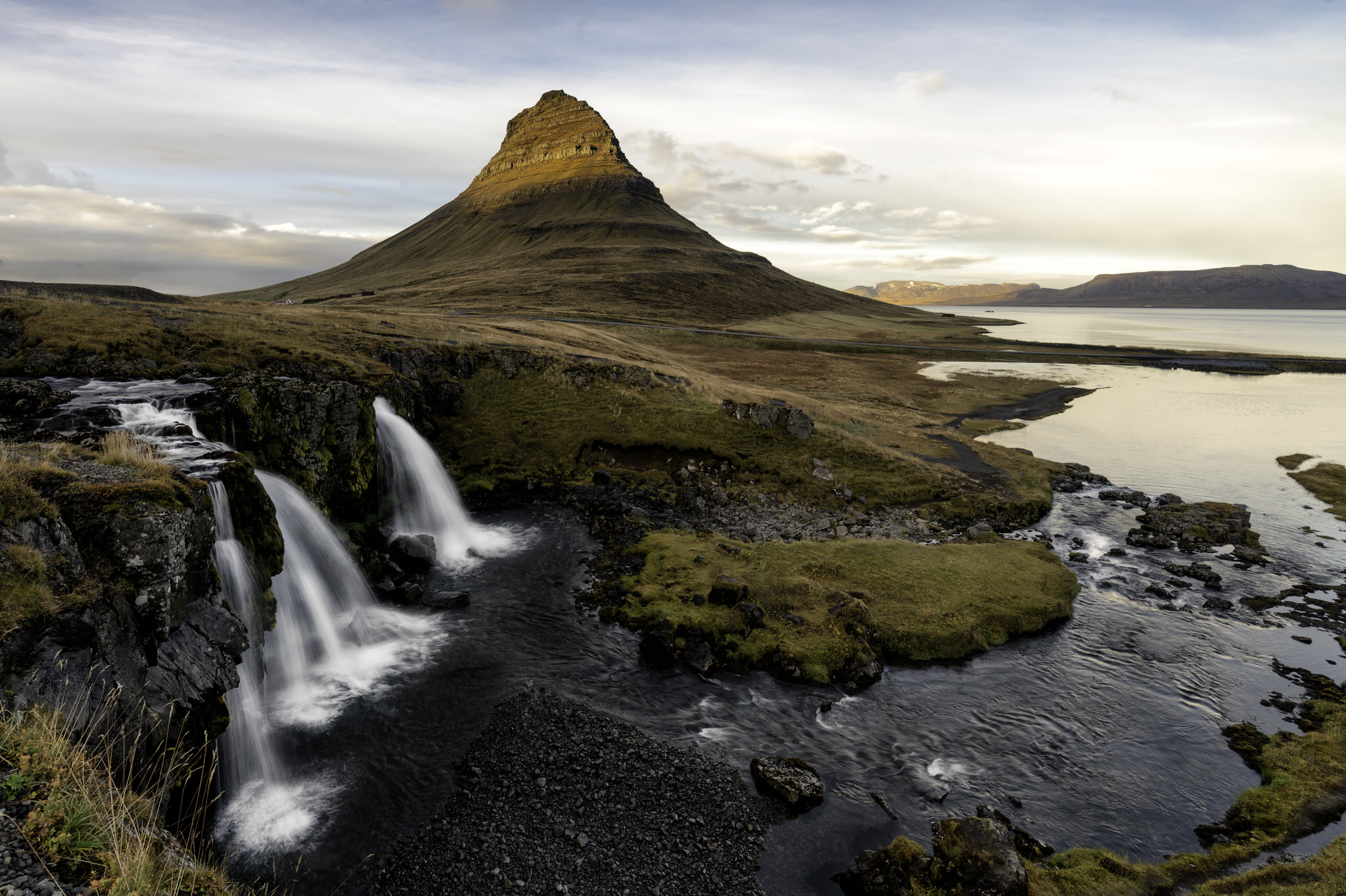 Kirkjufellsfoss, Grundarfjörður, Iceland - Golden Peak