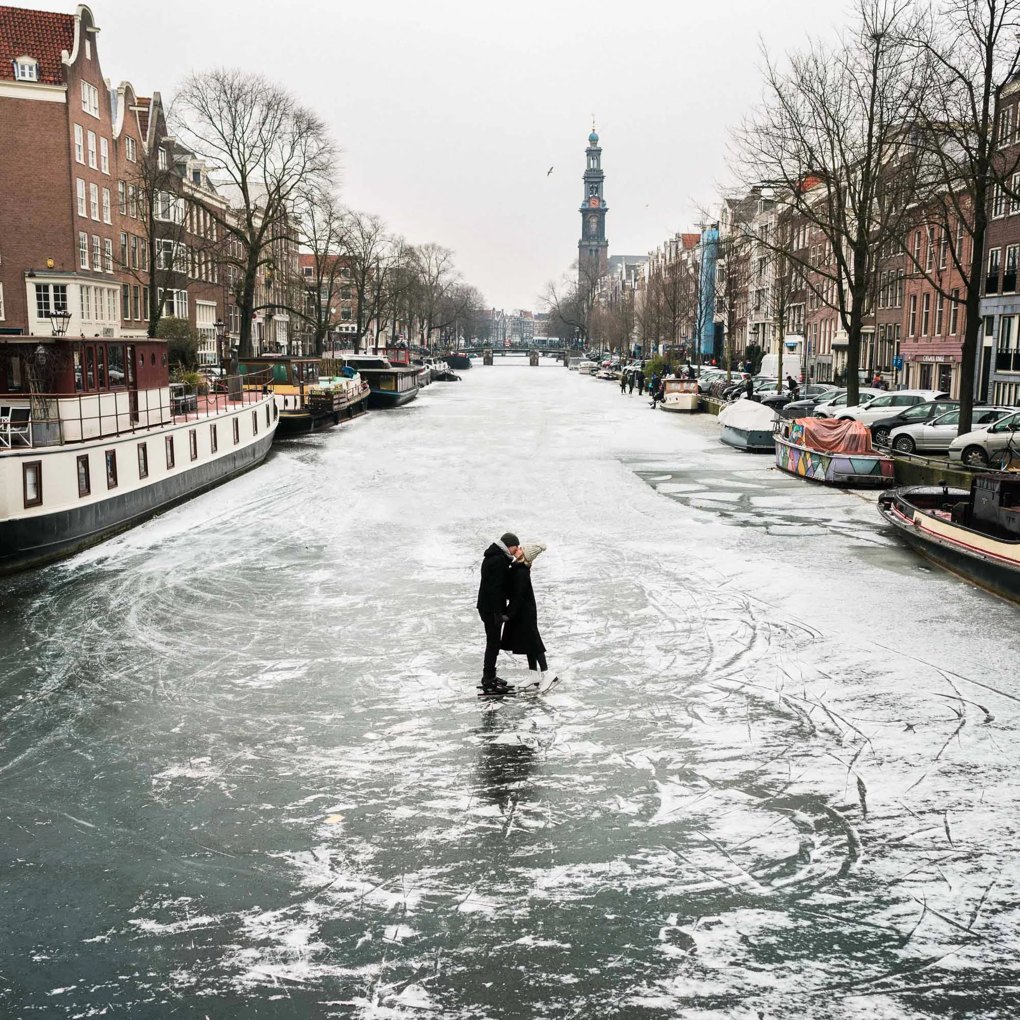 Frozen-Canals-Amsterdam-Netherlands-Winter-FindUsLost--2.jpg