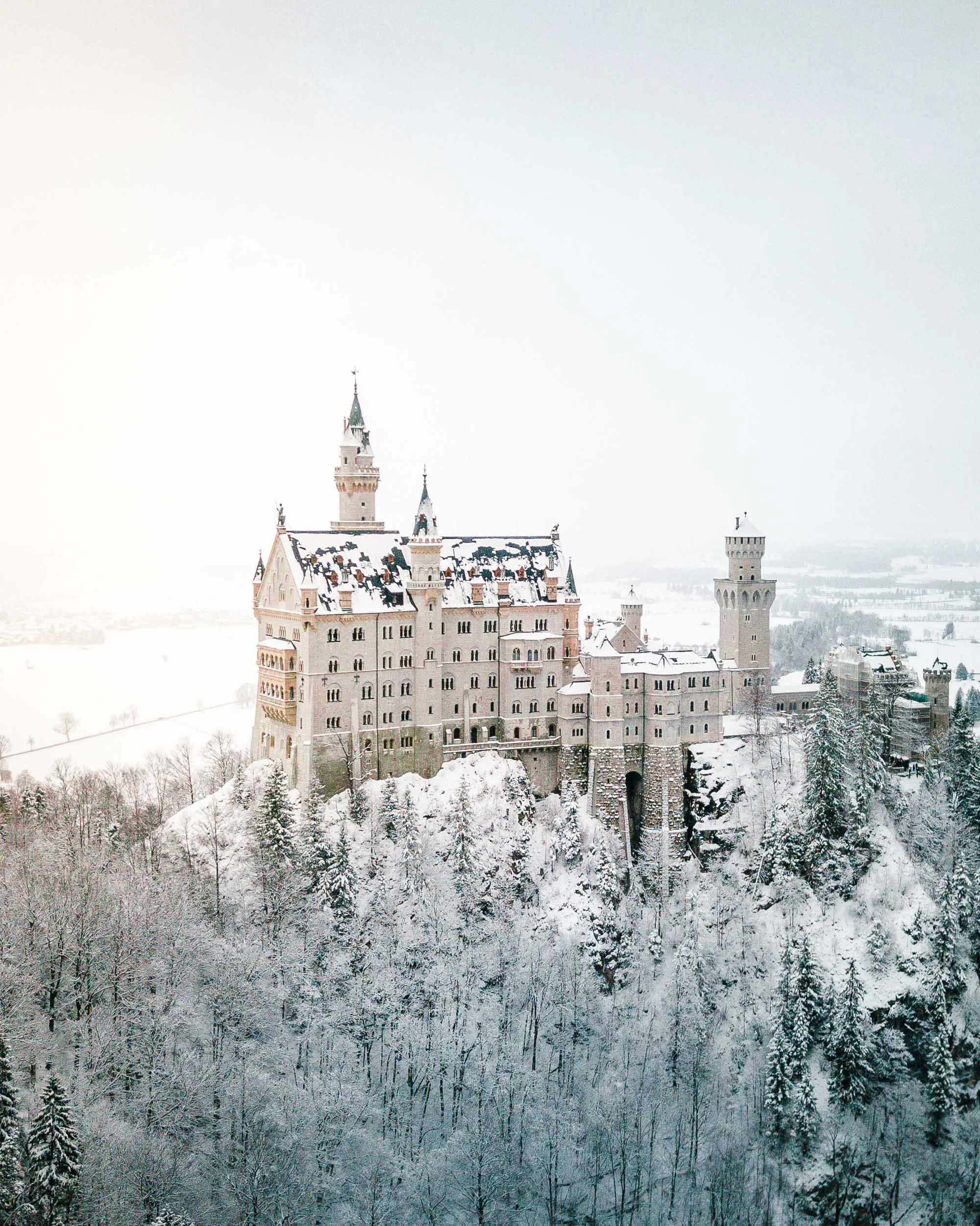 Neuschwanstein-Castle-Fairytale-Fussen-Bavaria-Germany-FindUsLost-0196-3.jpg