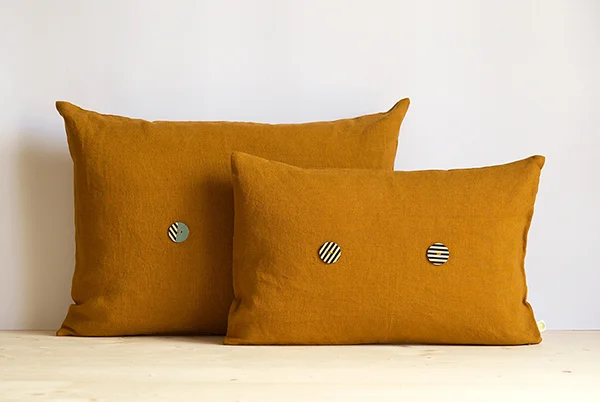 coussin-lin-lave-moutarde-duo.jpg