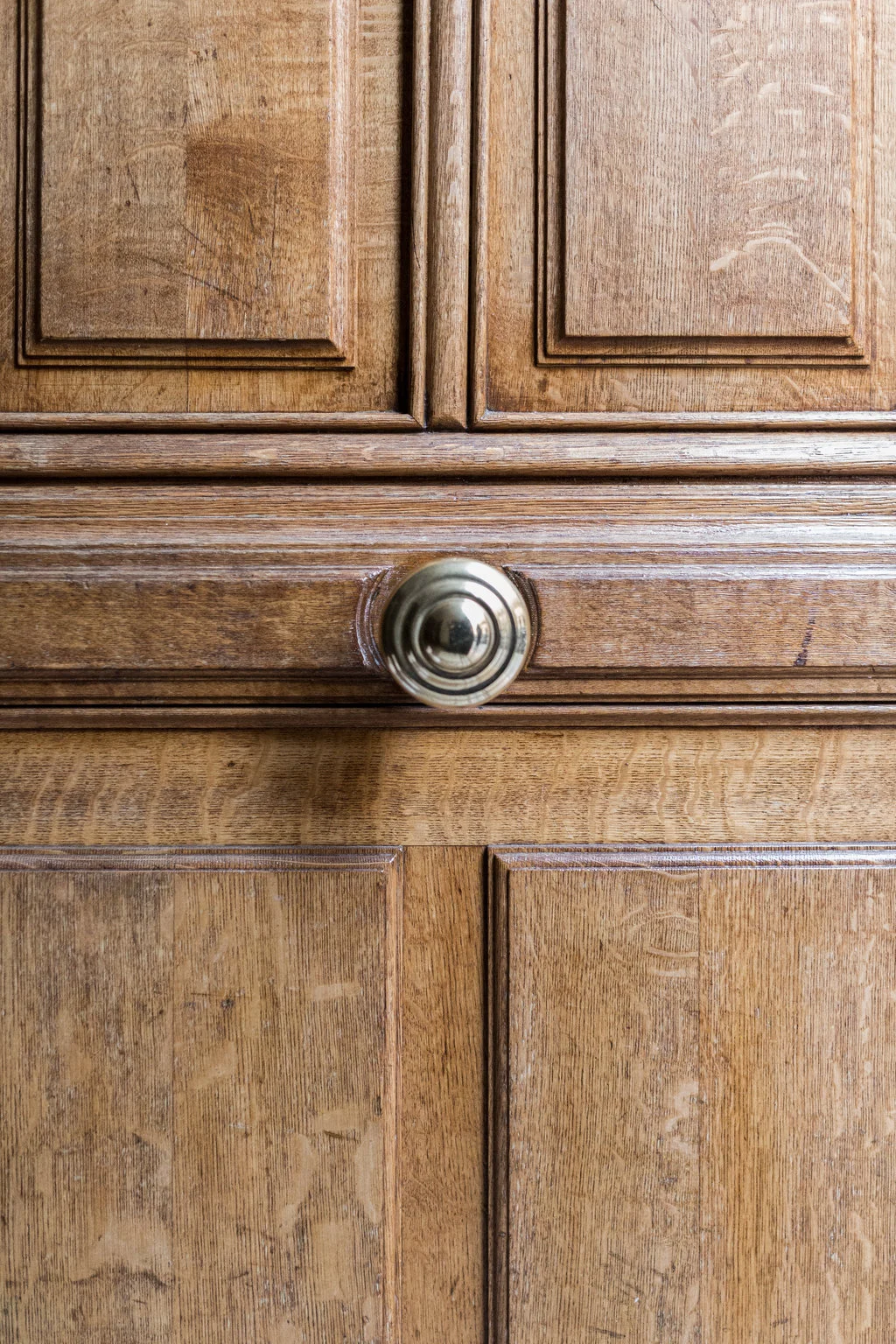 porte-atelier-parisien.jpg