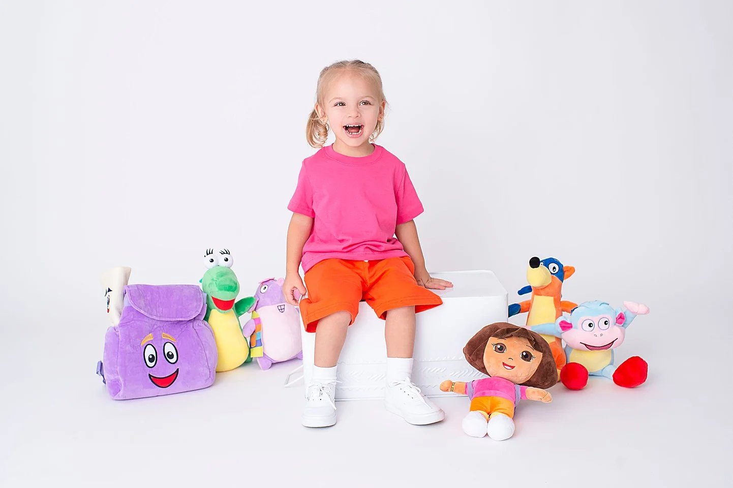Mia Two Year | Mini