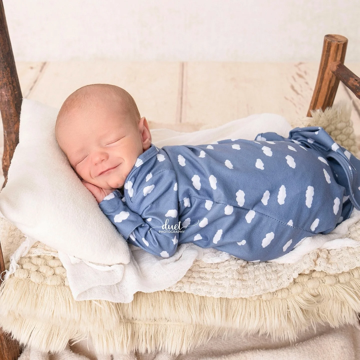 Meet precious Elliott, who visited me in the studio at just 16 days new! I have been fortunate enough to capture many sessions for Randy &amp; Madeline, including big brother Salem&rsquo;s newborn shoot. Salem already adores his baby brother and was 
