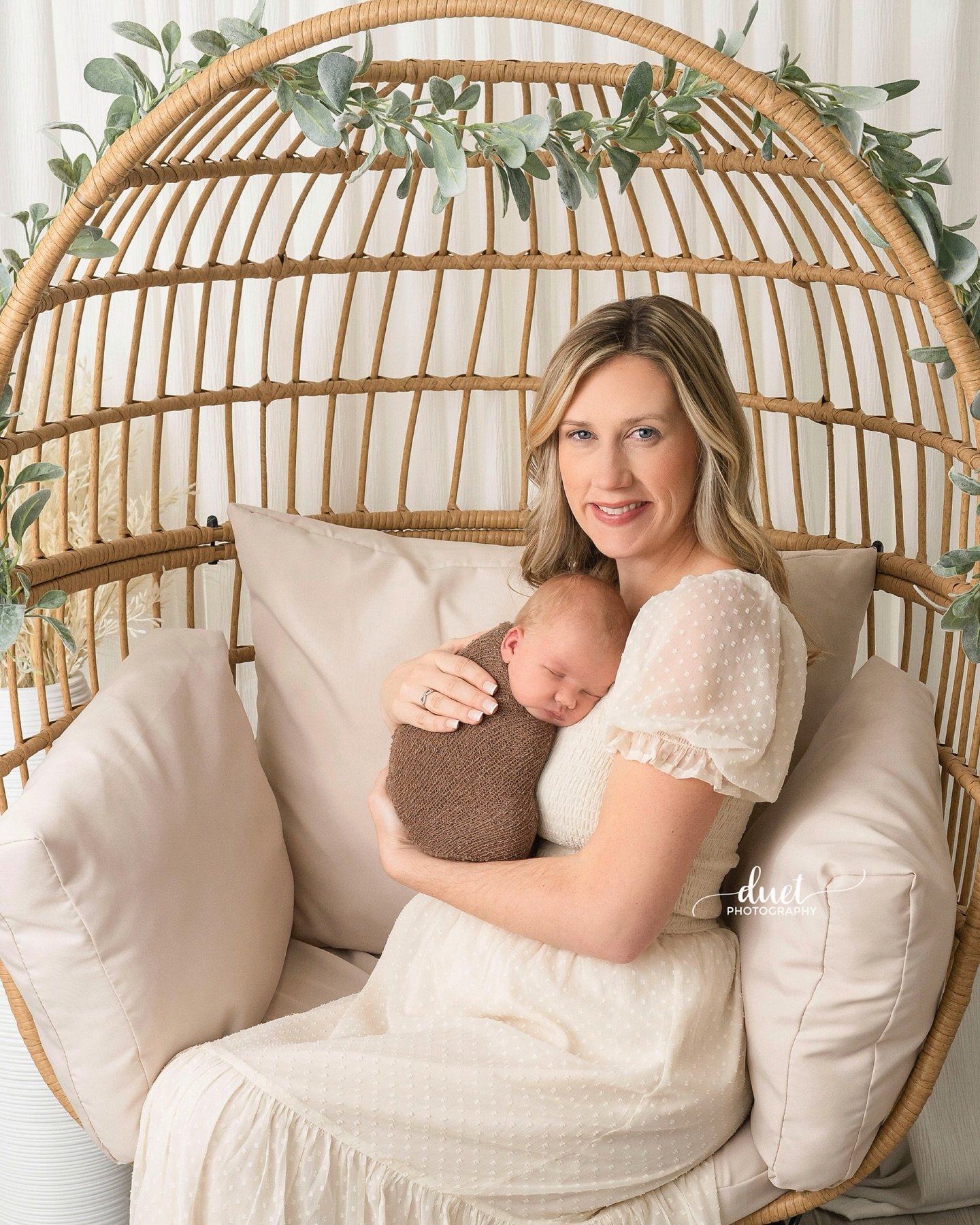 Welcome to the world, baby boy Bodin! He makes baby #5 for the wonderful Frederick family. He visited me in the studio at just 10 days new and is truly surrounded by so much love. Alex &amp; Brittany, I am beyond excited for your precious new blessin