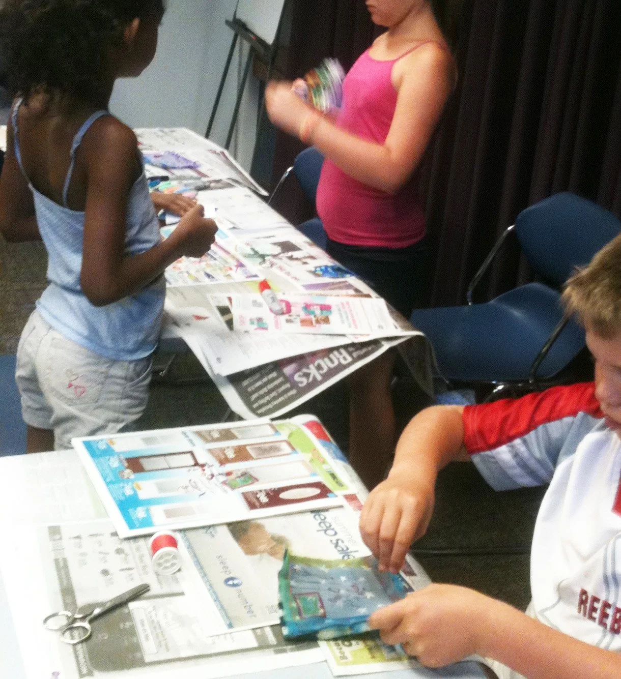 working hands- quilt 2 .jpg