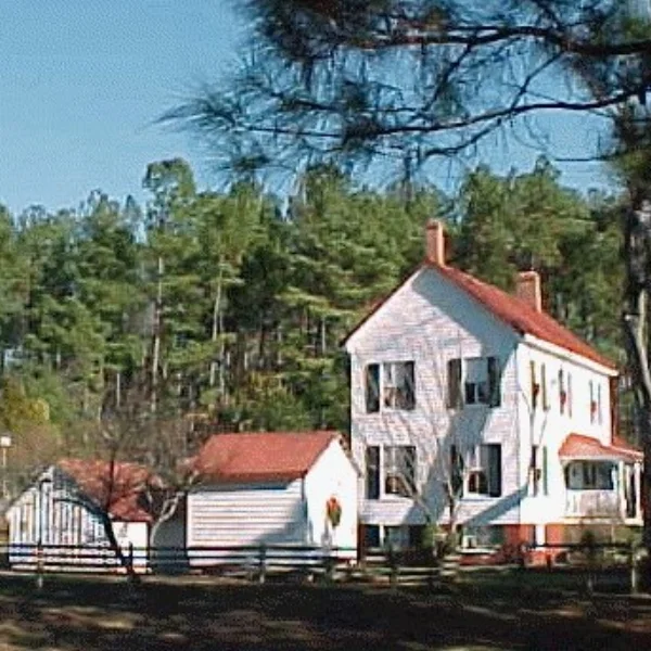 Piney Grove - Piney Grove at Southall's Plantation is listed as a National Historic Place and offers guided tours, historic AgroBnB lodging and a place for very special events.