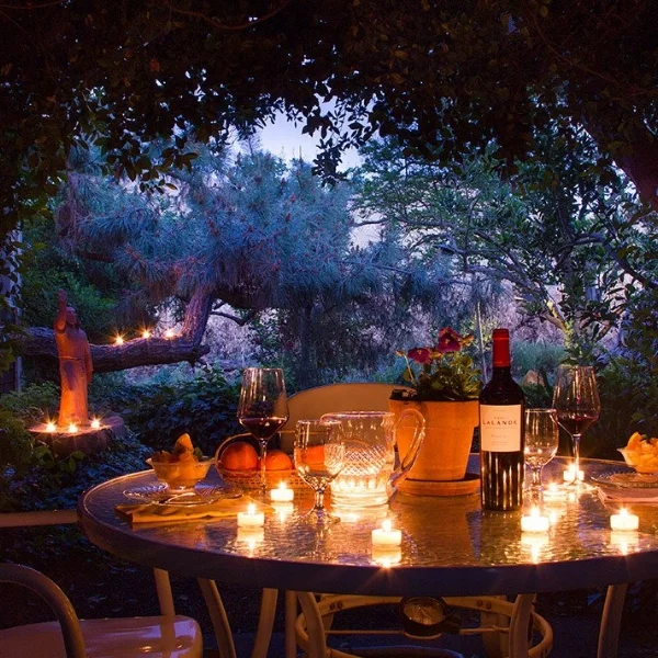 Wicky Up Ranch - is an eco-friendly California B&B offering guests Sequoia National Park lodging that is convenient, yet far from the crowds. Located in the foothills of the Sierra Nevada Mountains.
