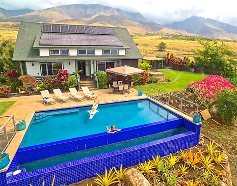 Lahaina Animal Farm - Maui living at its finest! Our property offers a custom 3 br AgroBnB as a luxury vacation rental. Encompassing 6 unspoiled ocean view acres, our vacation rental an infinity pool with privacy.