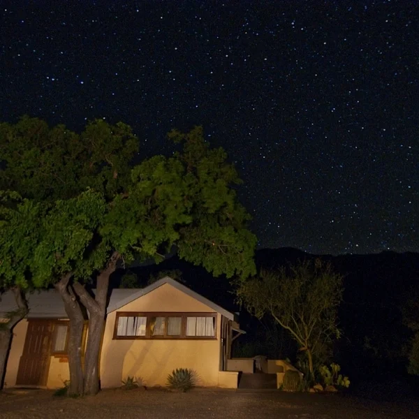 Elk Horn Ranch - Elkhorn Ranch cabins provide comfortable living space for singles, couples or families. Cabins are equipped with private baths, electric heat and good reading lights.