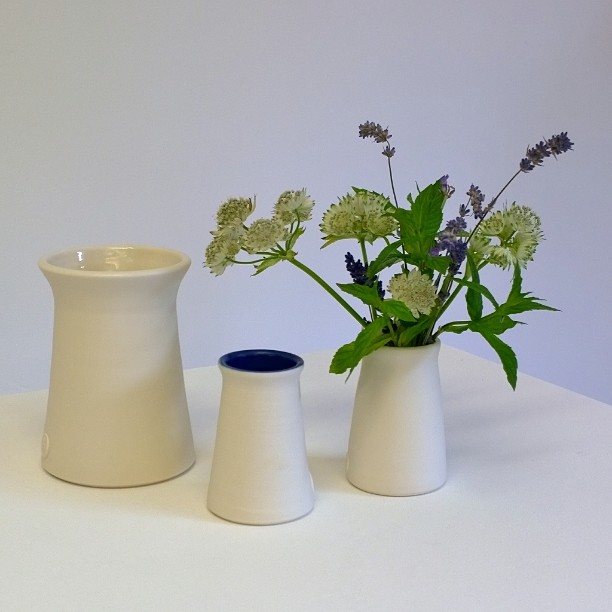 Little hand thrown vases with garden flowers #vase #porcelain #flowers #ceramic #clay #potter