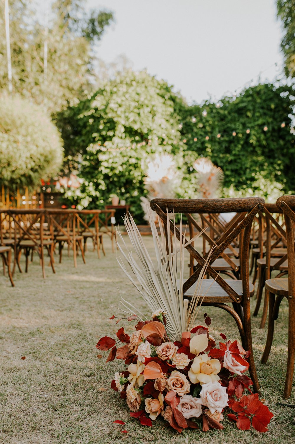  Beautifully captured moment at Robin and Billy's wedding at The Acre, Orlando, showcasing the venue's unique charm and the couple's travel-themed, bohemian style, by professional wedding photographer, Sufia Huq Portraits. 