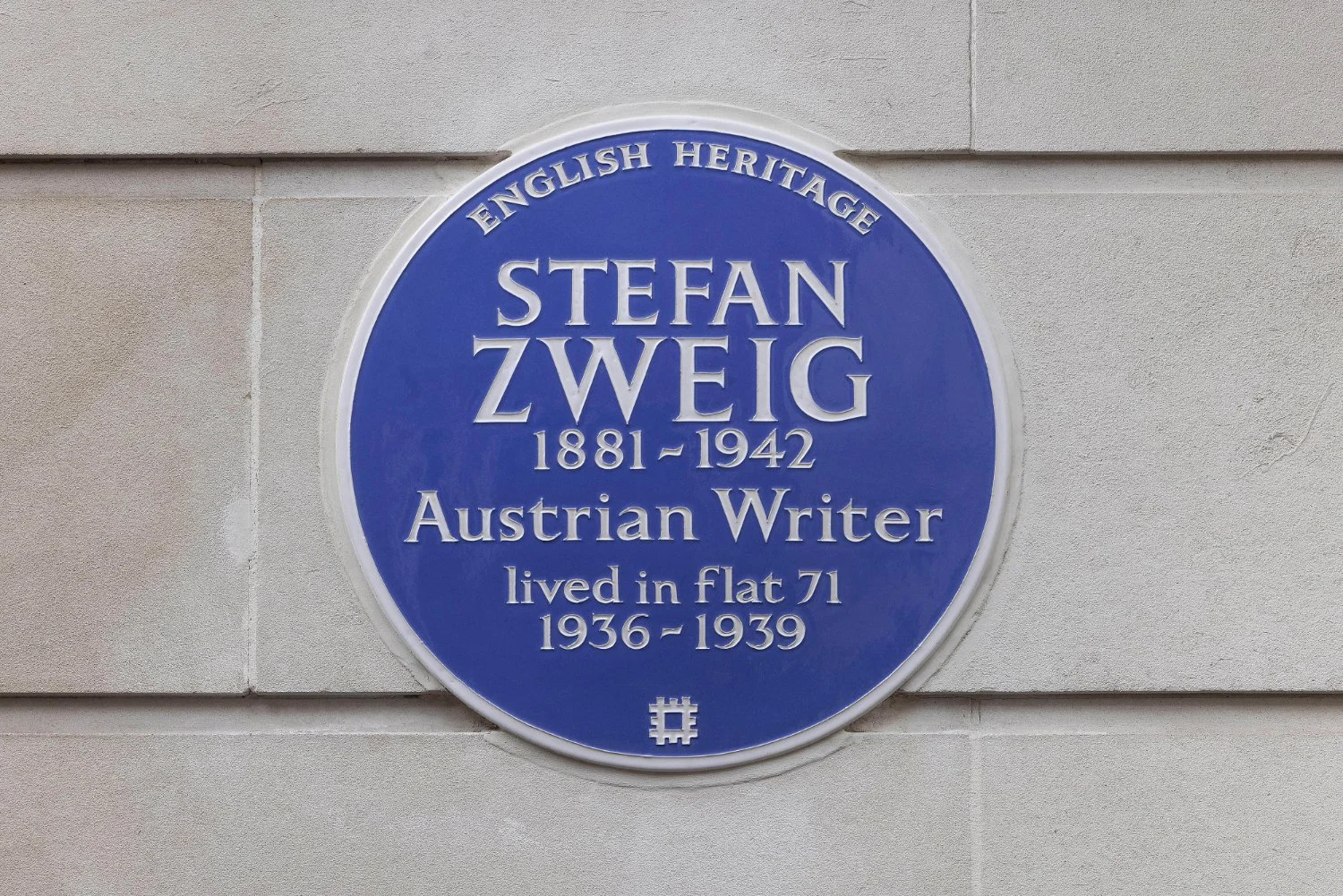 A new blue plaque for London