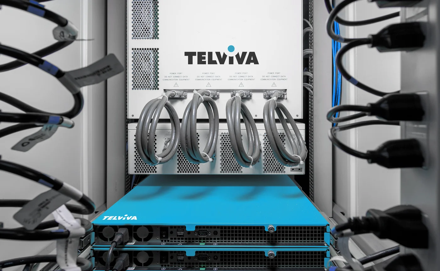 Telviva_BrandIdentity_distributionBoard_06.jpg