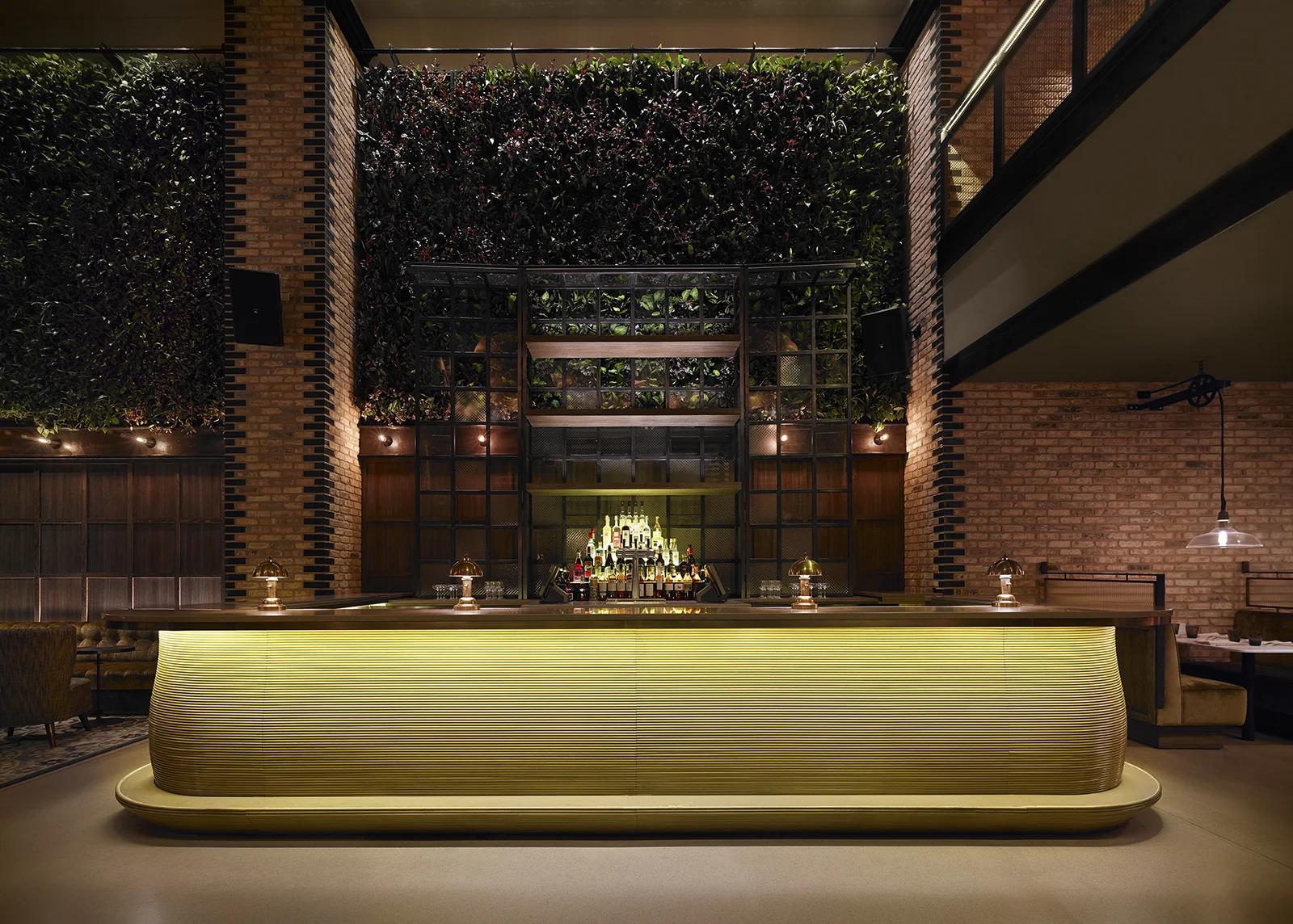 Salone Nico Straight on-Fogelson-Jetel.jpg