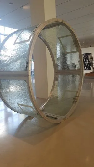 Wade Guton, de la Cruz Collection