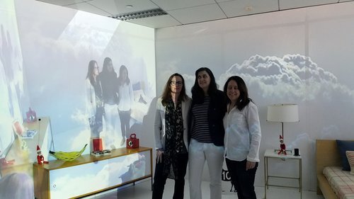 "Self on the Shelf", Laia Cabrera, Isabelle Duverger (aka ID), &amp; Nicola Carpeggiani