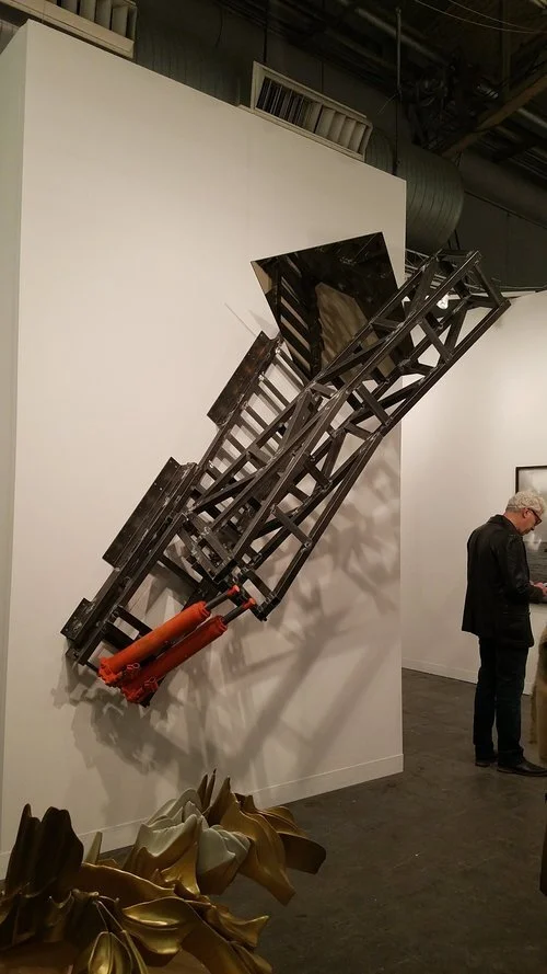 Dorian Gaudin, Please let it go, 2018, steel, mirror, courtesy of Dittrich &amp; Schlechtreim