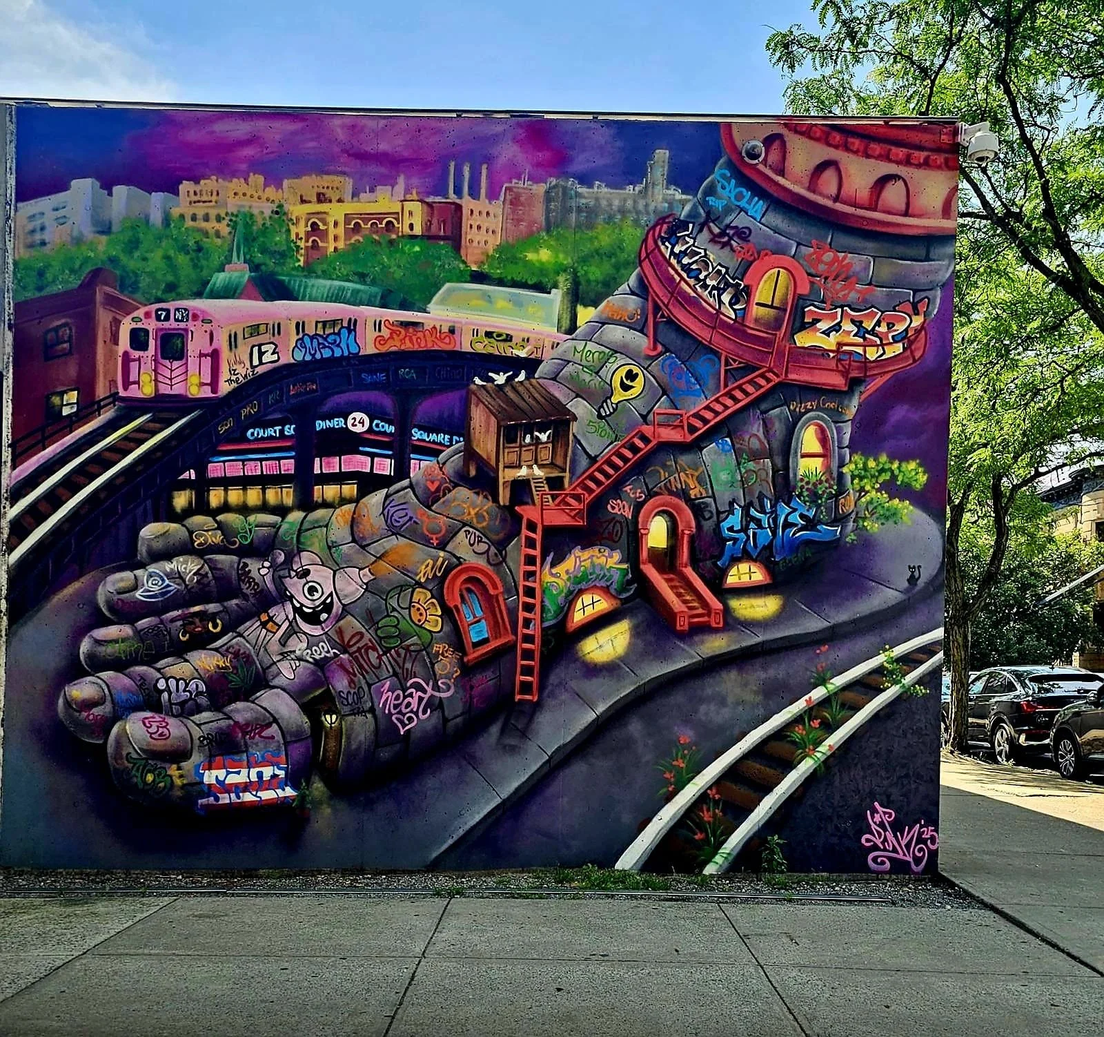 MoMA PS1 Unveils Lady Pink’s New Mural Honoring 5Pointz