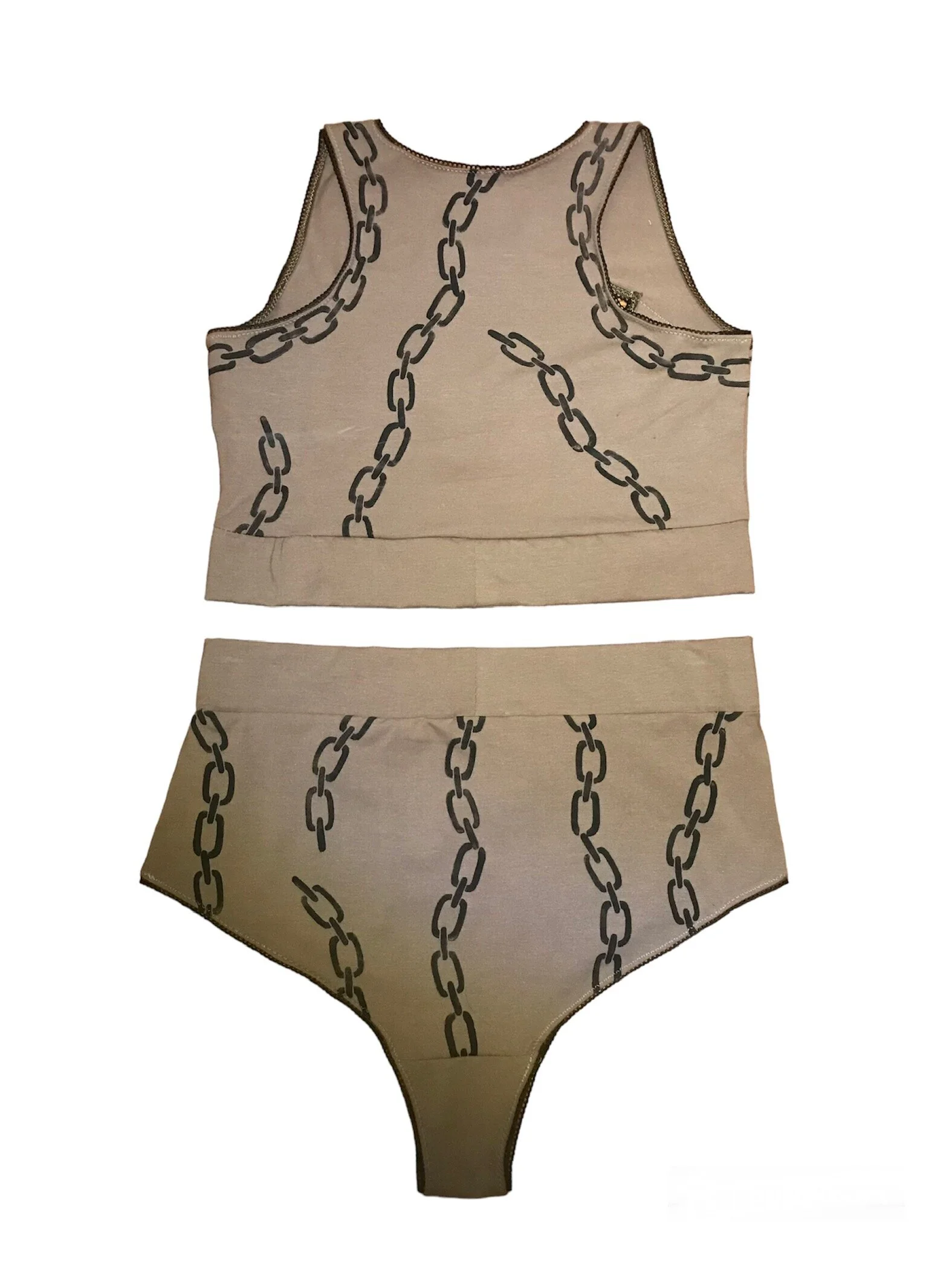 53CF7792-A139-4390-B8B6-B5635B25E408