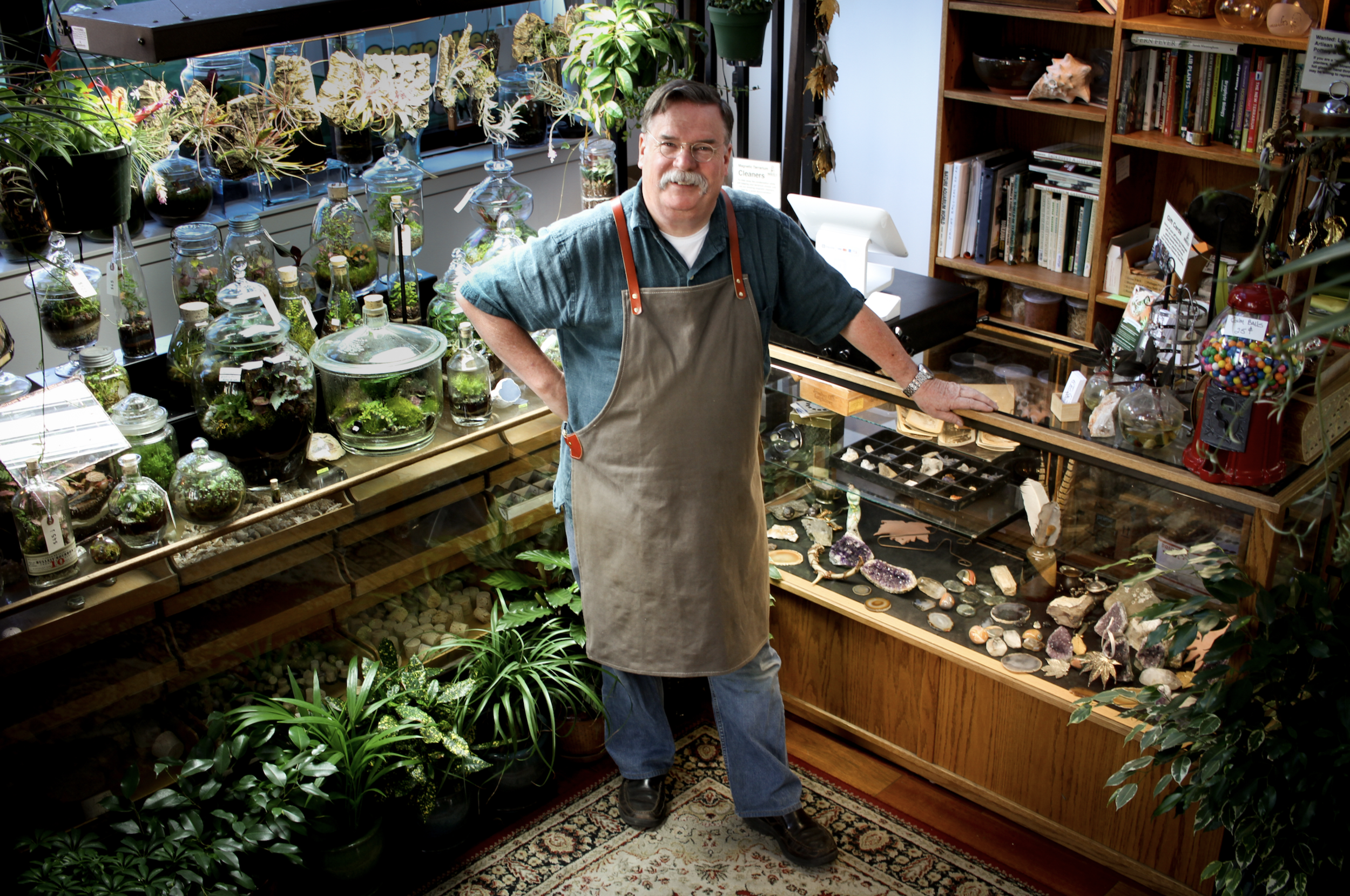 ROOSEVELT'S TERRARIUMS in collaboration with RUBINELLI GLASS